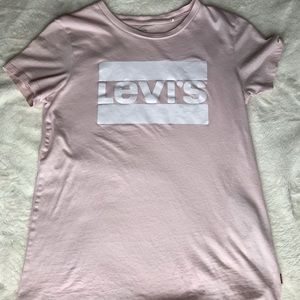 Levi’s Tee